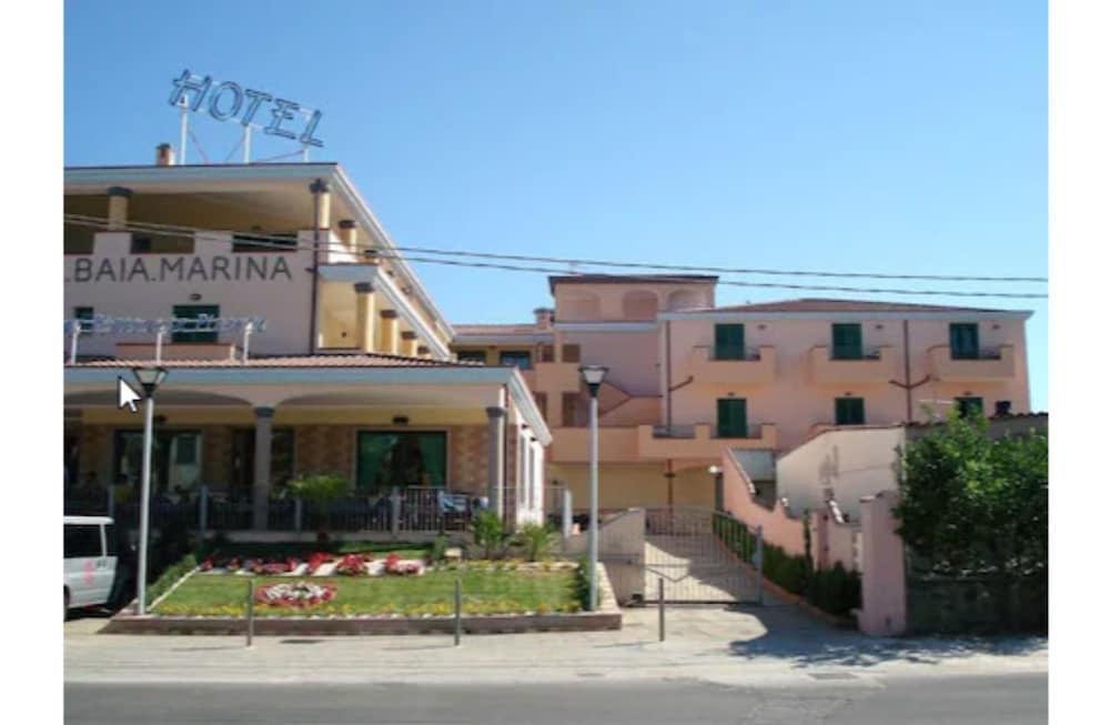 Hotel Baia Marina Orosei Extérieur photo