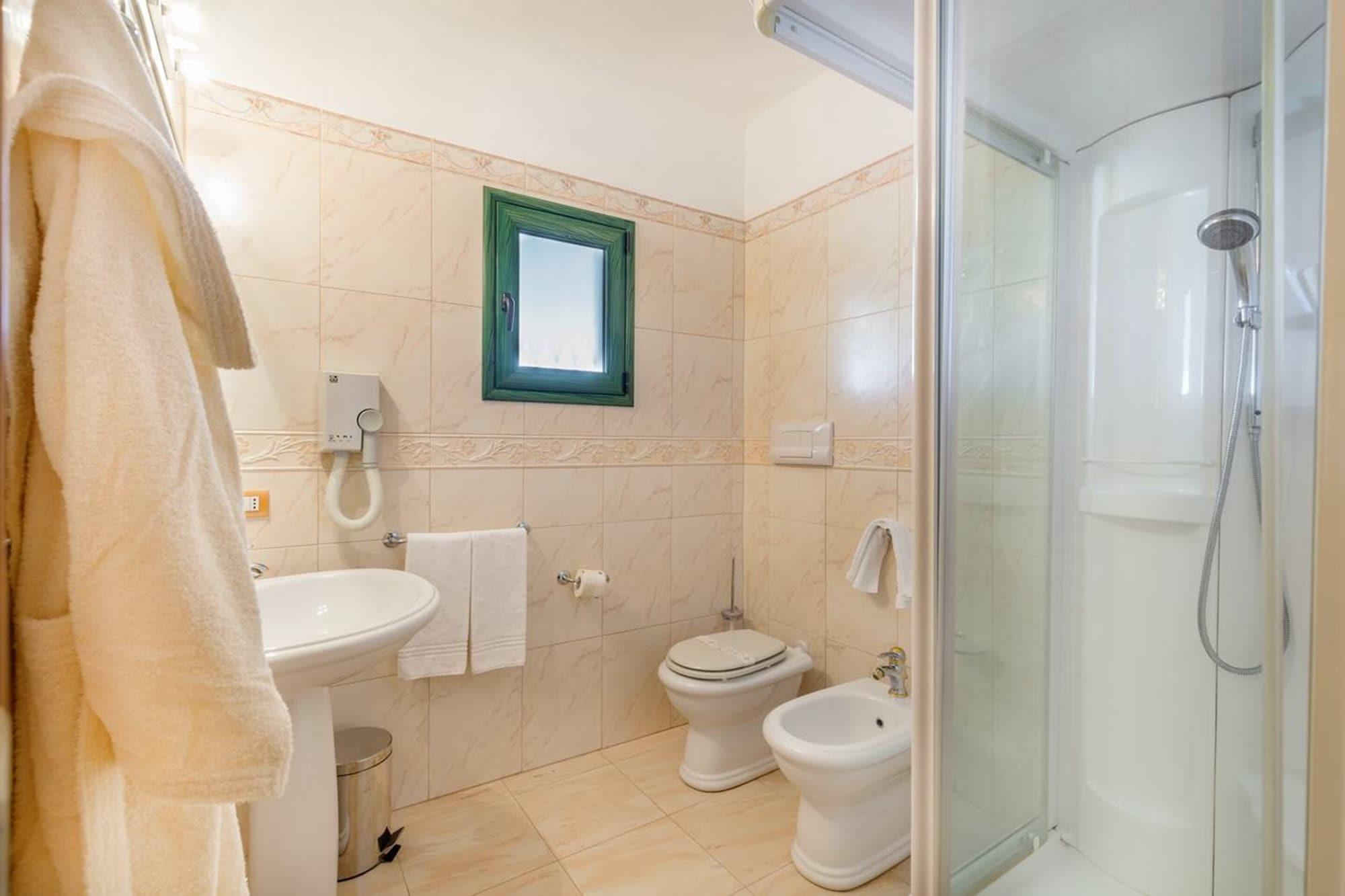 Hotel Baia Marina Orosei Extérieur photo
