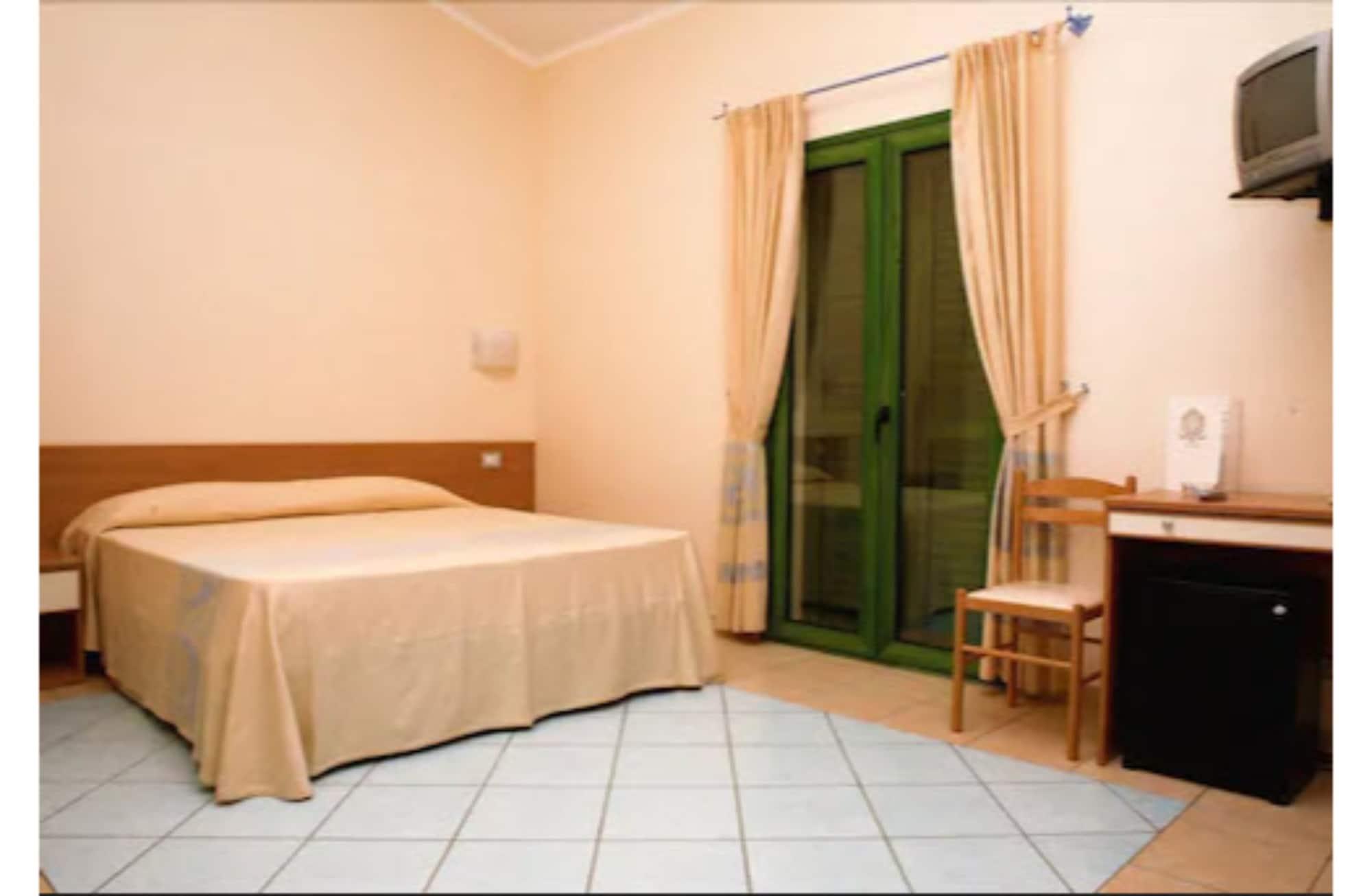 Hotel Baia Marina Orosei Extérieur photo