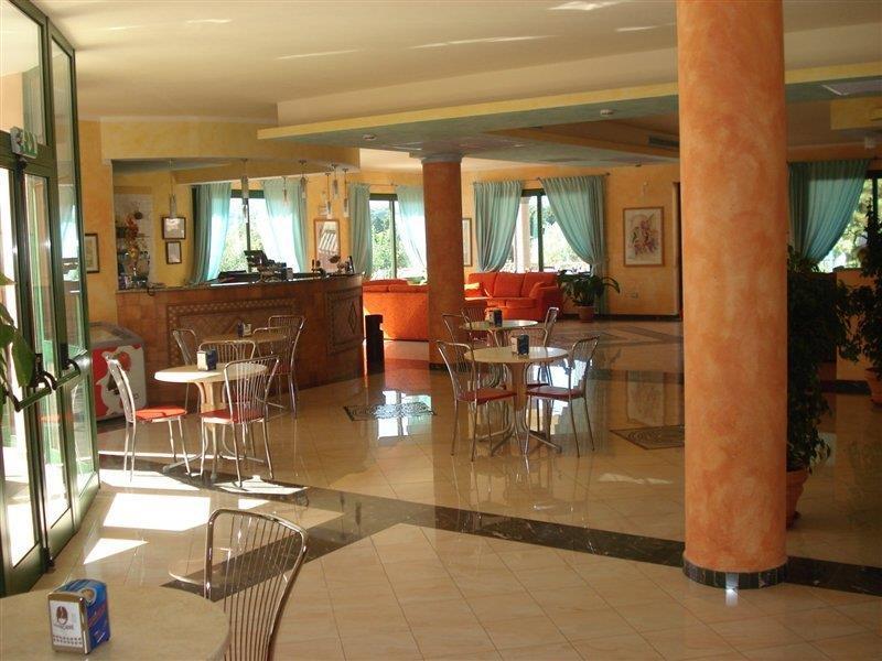 Hotel Baia Marina Orosei Extérieur photo